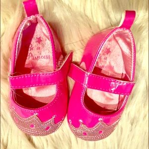Pink princess shoes soft bottoms